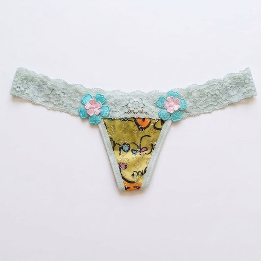 Women’s Floral Appliqué Lace Thong Underwear with Cotton Pane