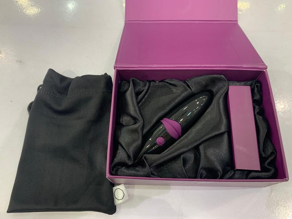 Domina Handheld Full Body Massager with 12 Vibration Modes